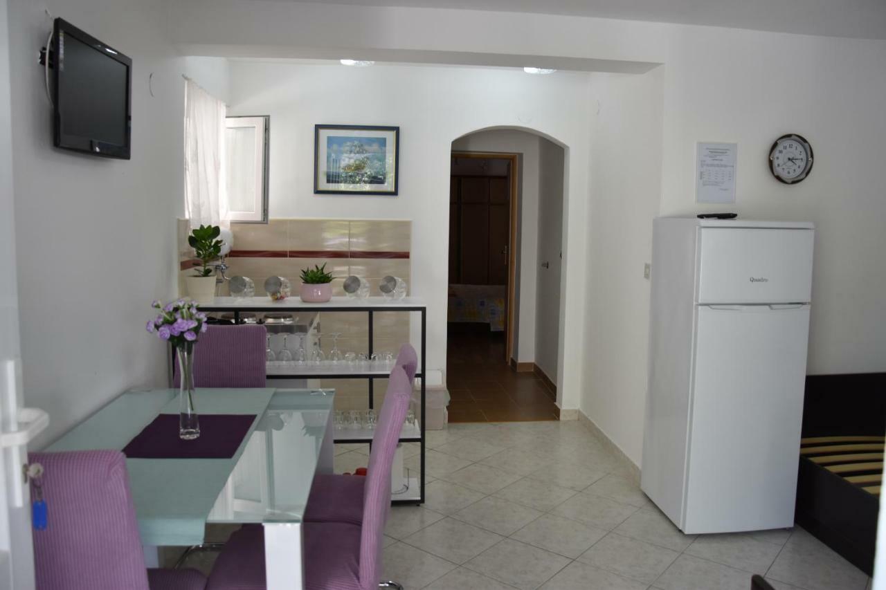 Apartmani Novosel Šilo Extérieur photo